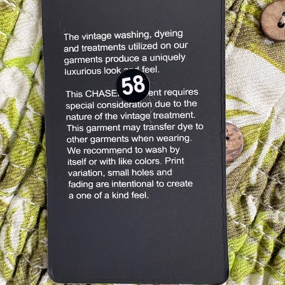 NWT Chaser Green Leaf Print Women's Top - Size Small. - Picture 13 of 13